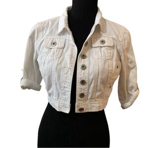 White Denim 3/4 Sleeves Cropped Jacket with Silver Buttons Women’s Size Medium